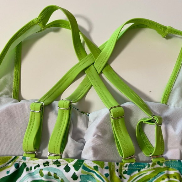 Two piece swim suit - Picture 3 of 7